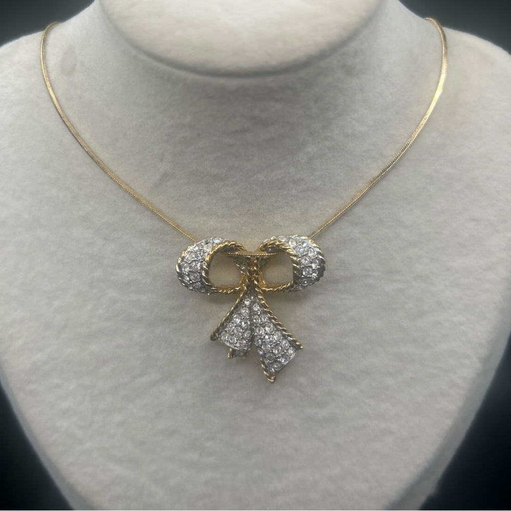 Vintage Swarovski Bow Pendant Danecraft Chain Swan Signed Estate Find Goldtone